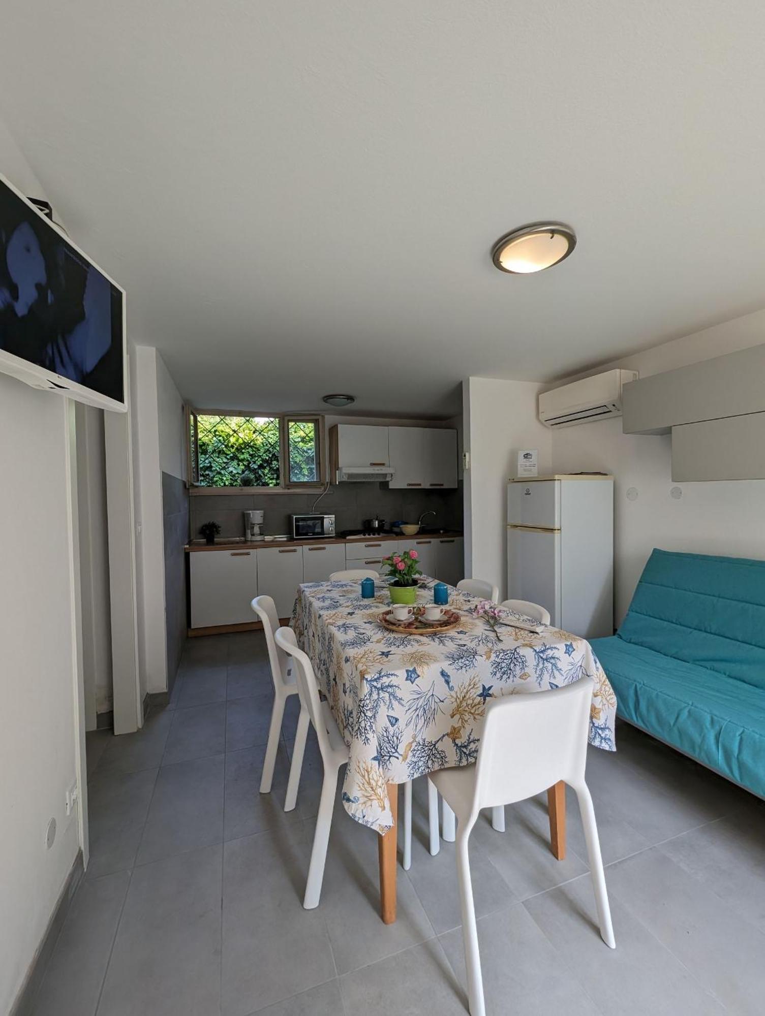 Villa Tre Pini Lignano Sabbiadoro Exteriör bild